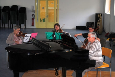 piano et trio à cordes