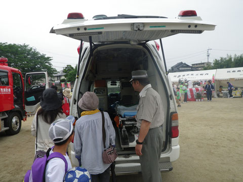 あぶみだ公園　祭り様子