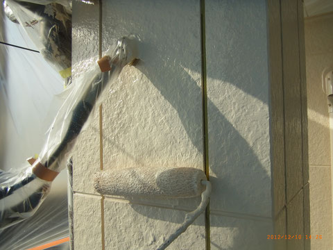 外壁サイディング：上塗り　スーパー無機ガード　熊本Ｔ様邸塗装状況