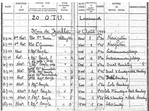 Lieutenant Joumas carnet de vol Lossiemouth  20 OTU