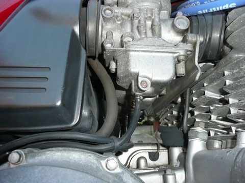 6:50 CB750FB 件のキャブ