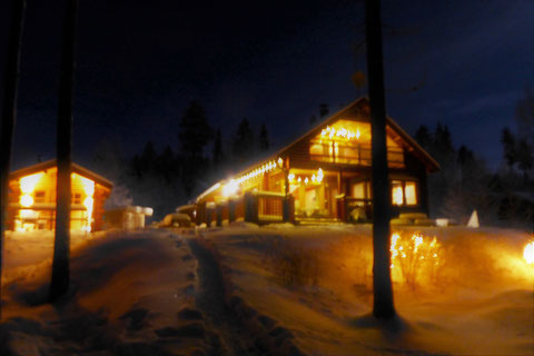 Finnland Winter Nacht Ferienhaus Sauna
