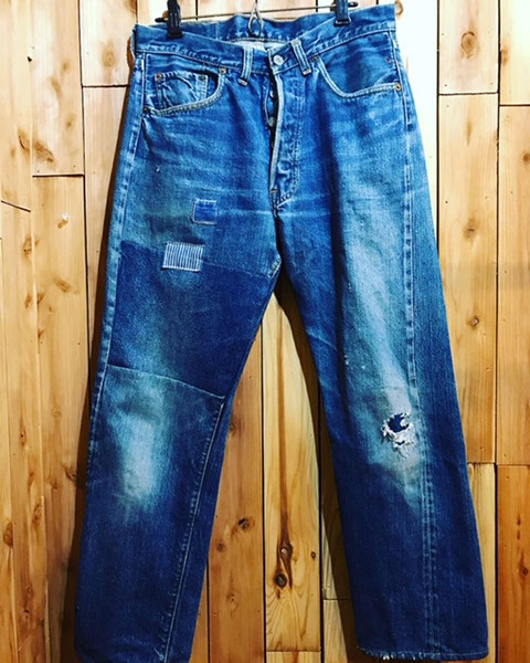 ★専用　確認★　デニムリメイクワイヤーポーチ⭐ デニムリメイクフリル口金ワイヤーポーチハンドメイド - メルカリ