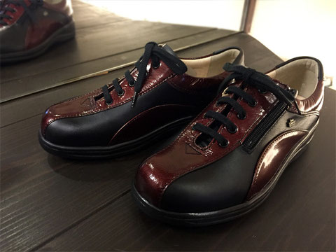 紐靴でもジッパー付きだと比較的脱ぎ履きが楽です! FinnComfort/SEIJO-S/44280