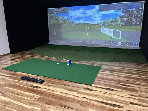 【SKYTRAK】大型シミュレーションゴルフもお得に時間無制限打ち放題！Genki Golf Studio(ゲンキゴルフスタジオ)
