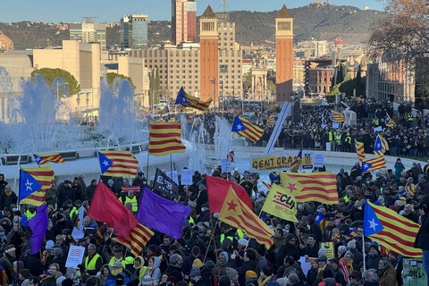 Unabhängigkeitsbefürworter demonstrieren 2023 in Barcelona. Quelle: Catalan News - Aina Marti