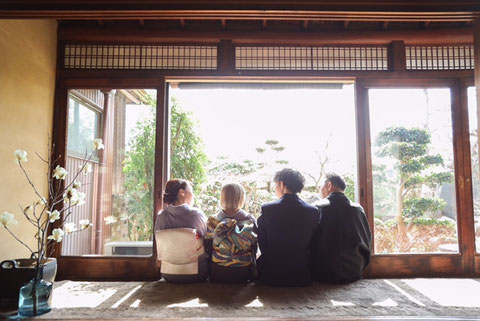 西美濃 大垣市 垂井町 揖斐川町 垂井町 海津町 神戸町 養老町 羽島市 瑞穂市 穂積 巣南 各務原市 関ヶ原町 大野町 大垣城 岐阜市 北方町 輪之内町 池田町 隠れ家 フォト婚 和婚 和装 花嫁 和ロケ 大人婚 着物女子 着物ロケ 思い出 写真館 記念日 金婚式 銀婚式 ロケ撮 岐阜ロケ 大垣ロケ ロケーション撮影 古民家 水の都 水都旅 隠れ家 ひまわり畑 桜撮影 水門川下り たらい舟 住吉灯台 カミツレ畑 みどり橋 大垣城 火鉢カフェ 火鉢体験 昭和レトロ 大正レトロ 縁側カフェ 壽庵 ほっこり 