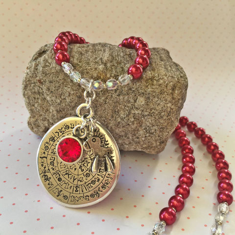 "Maleah" Charm-Collier