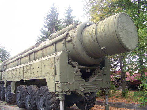 RSD - 10 Pionier bzw. SS - 20 Sabre. Im heißen Krieg wäre das das Ende Westeuropas gewesen. Und natürlich unseres auch. Sind wir froh das alles nur im Museum steht!