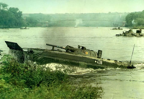 Wasserfahrt eines BMP des MSR 7
