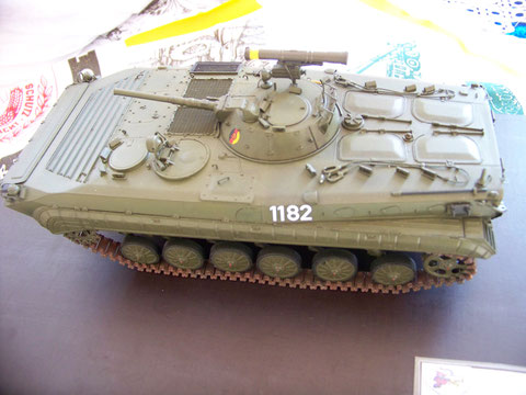 Der SPZ BMP-1 P. Mit rohrverschießbarem Lenkflugkörper  / PALR