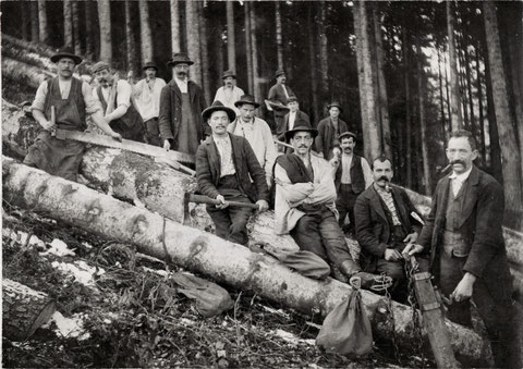 Holzergruppe um 1916 in der Rotelholde