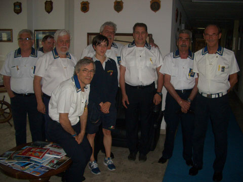 Gruppo con il Ten. Girardi .