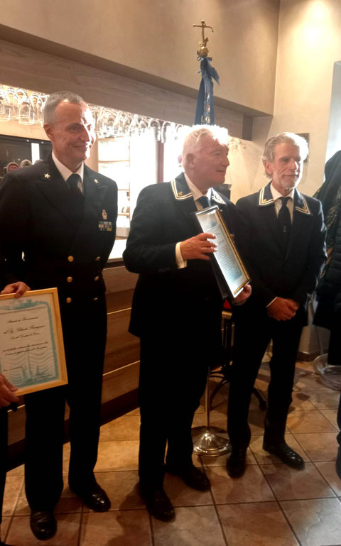 Consegna attestato a Giorgio Seppi 
