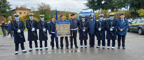Redipuglia 3 novembre con medagliere nazionale soci anmi trieste e allievi collegio morosini. 