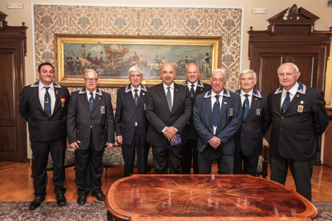 Il Consiglio Direttivo ANMI Trieste con C.N. Seppi e D.R. Semi dal sindaco .