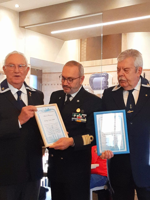 CONSEGNA ATTESTATI DI BENEMERENZA. 
