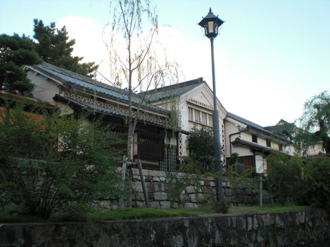 日本郷土玩具館(こんなところまで見ていると、美観地区だけで2日でも足りなくなる)