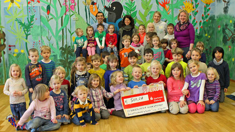 http://www.umstaedter-spaetlese.de/2014/01/08/kindergarten-spende-ballettschule-klein-umstadt/
