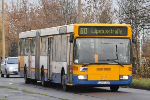 320 auf der Linie 60 Richtung Lipsiusstraße