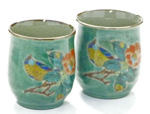 九谷焼【夫婦湯呑】椿に鳥緑塗り『裏絵』