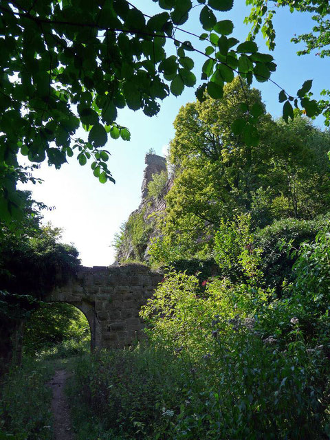 Le sentier des Demoiselles de Pierre