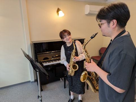 神戸市灘区｜サックス教室レッスン風景写真