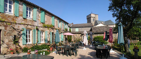 Martrin, la caminada, bar et restaurant