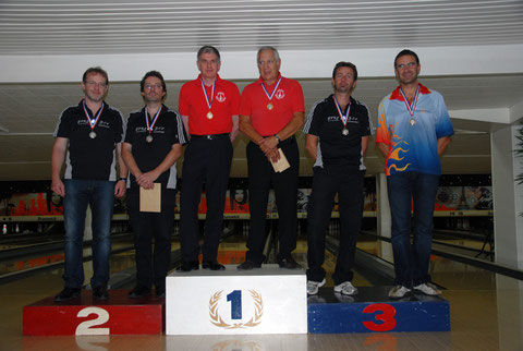 Christian MOSMANT, Thierry LAVERGNE et Laurent CARON sur le podium en petite finale