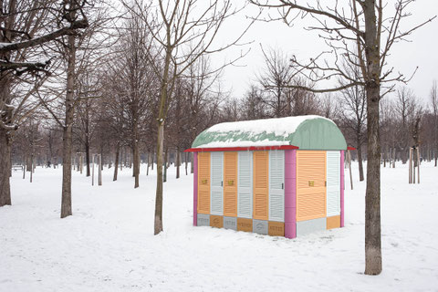 transformer station in Vienna with vibrant color design