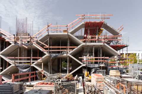 Peter Haimerl Architektur Wabenhaus München Riem Baustelle