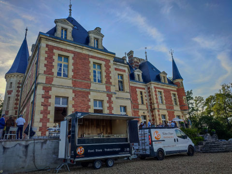 Food-truck As des Crêpes devant lieu événement proche Blois