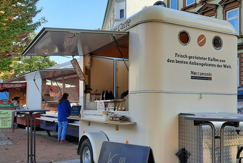 Mobile Kaffeerösterei auf dem Hamburger Fischmarkt