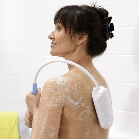 Extra long and bend back body washer