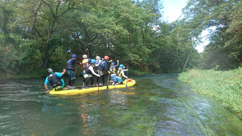 ラフティングよりアクティブ！ビッグSUP体験ツアー｜シロウマ
