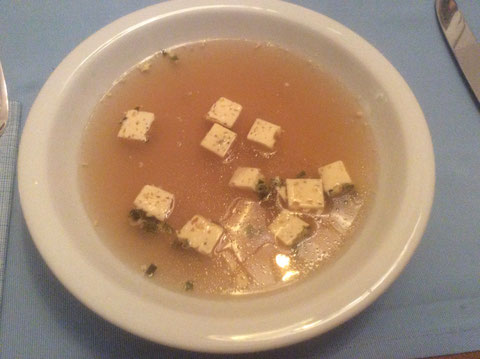 Consommé mit Eierstich