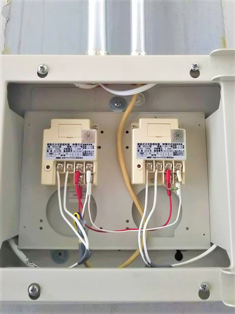 D+及びD-に電線を接続して感知器の敷設完了