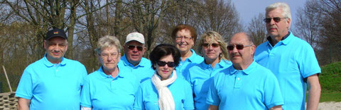 Das Ligateam v.l. Helmut, Karola, Wilhelm, Sigrid, Margot, Heike, Klaus, Walter - zum Team gehören außerdem Luzie, Marianne