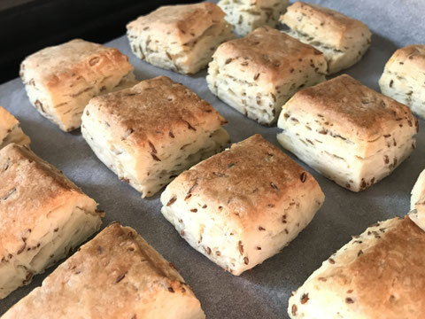 クミンシード 効果 ダイエット クミン効果 クミン効能 痩せる やせる 便秘 つぶつぶ カレー マスタードシード スパイスカレー とろみ 効能 レシピ インド料理 クミン カレールー 使わない インドカレー コリアンダー パウダー スパイス 配合 黄金比率 美味しい おいしい スパイスセット タレイアカレー THALEIACURRY 人気 流行り 辛口 ネットショップ ネット通販 送料無料 簡単 楽 カレーキット おしゃれ オシャレ 薬膳料理 野菜たくさん 短時間 本格的 お手軽