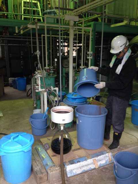 リグノフェノール工場