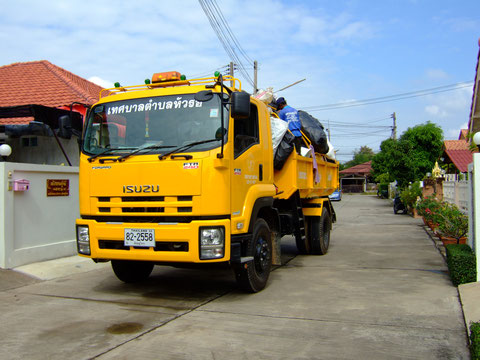 Neuer Mülltransporter