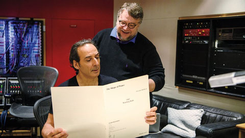 Avec Alexandre Desplats le compositeur, tous deux oscarisés en 2018.