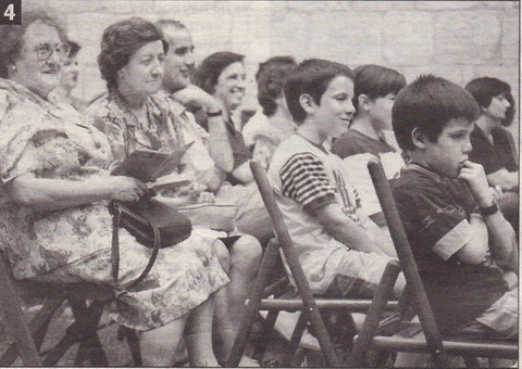 Los espectáculos de 'Kilkarrak' suelen atraer a bastante público allí a donde van. (Foto: Archivo Diario de Noticias)