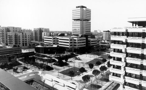 Le siège de la Communaité urbaine de Bordeaux en 1979, il devient celui de Bordeaux Métropole en 2015 (photo Mémoire de Bordeaux Métropole)
