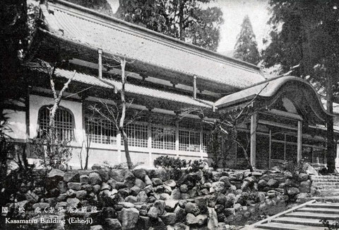 　　永平寺・傘松閣・絵葉書（東川寺所蔵）