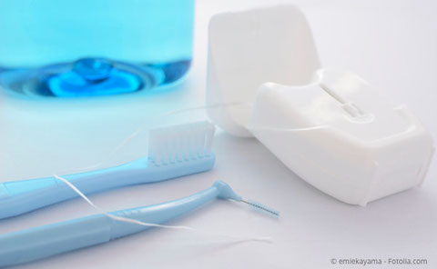 Welchen Unterschied gibt es zwischen Zahnseide und Zahnzwischenraum-Bürstchen?
