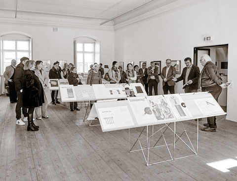 Bilder von der Vernissage - Klick aufs Foto