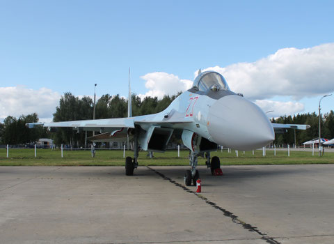 SU 35S " 23 "  RF-81763  Russian Air Force -3