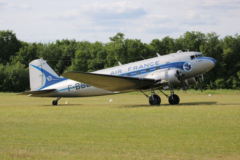 DC-3 ( C-47A Skytrain )  " F-AZTE "  -3