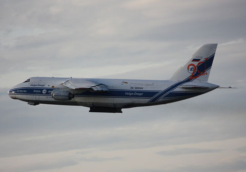 AN124 RA-82044-4